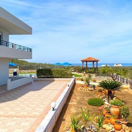 Villa Marie With Private Pool *