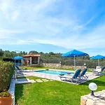 Villa Marie With Private Pool Rethimno