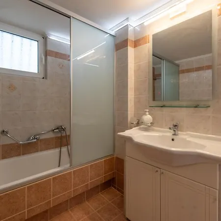 Villa Marie With Private Pool *