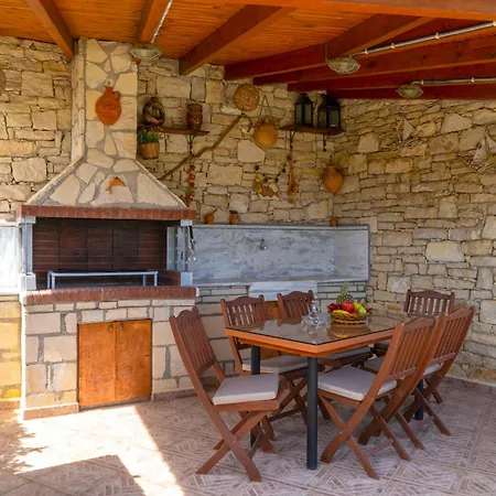 Marie With Private Pool