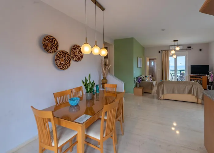 Marie With Private Pool Ретимно