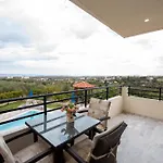 Marie With Private Pool Villa *